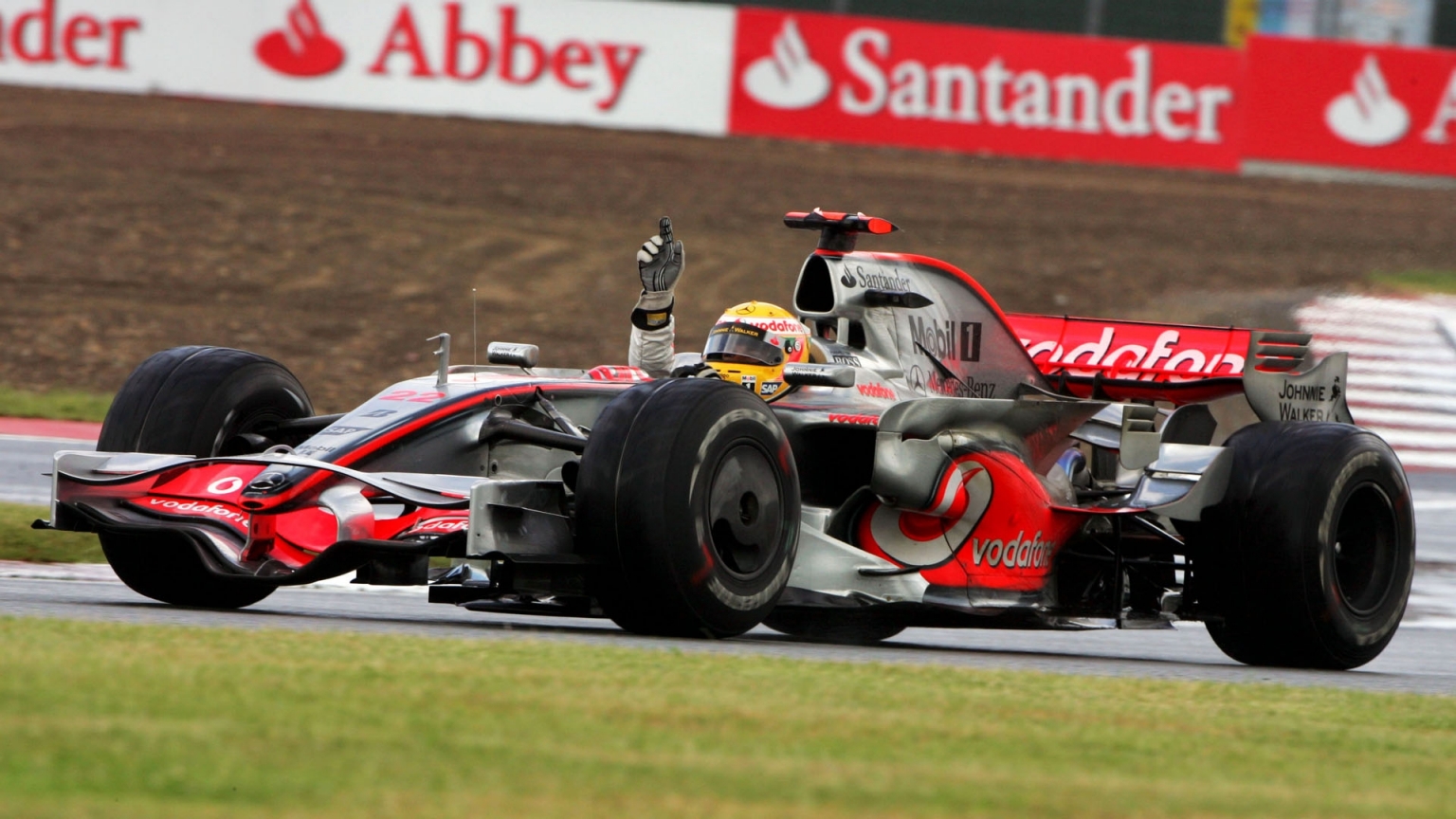 Hamilton 2008 • MomentoGP